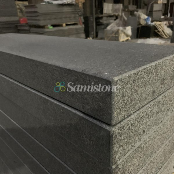 Samistone-Dawn-Black-Granite-New-G684-Curb-Stone